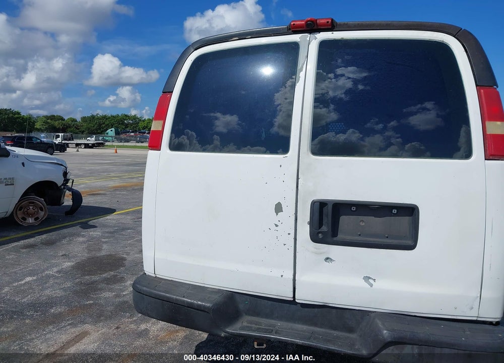 2003 CHEVROLET EXPRESS VIN: 1GCEG15X631203972