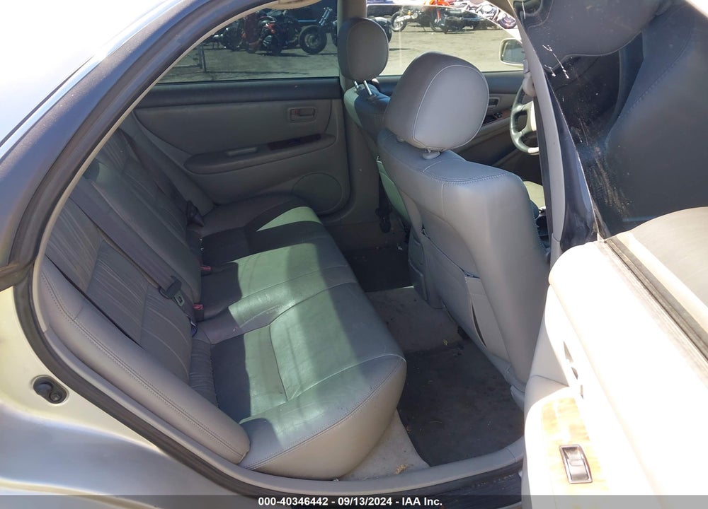 1999 LEXUS ES 300 VIN: JT8BF28G2X0167845