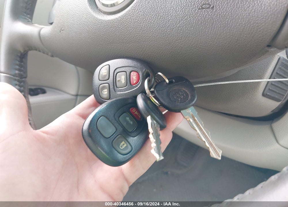 2009 BUICK LUCERNE CX VIN: 1G4HP57M29U129718