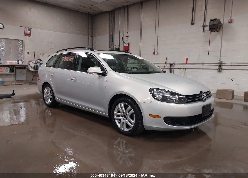 2011 VOLKSWAGEN JETTA SPORTWAGEN 2.0L TDI VIN: 3VWPL7AJ4BM613774