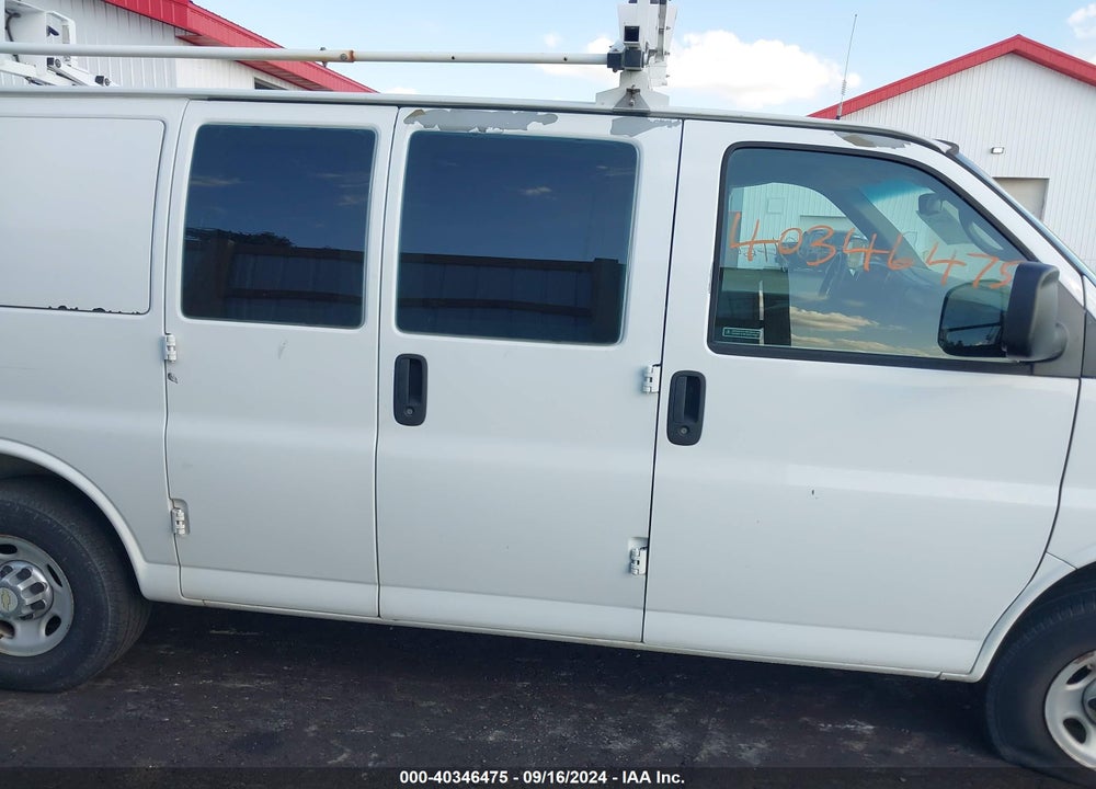 2011 CHEVROLET EXPRESS 2500 WORK VAN VIN: 1GCWGFCGXB1163074