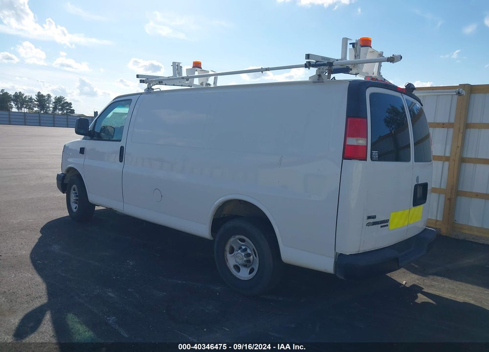 2011 CHEVROLET EXPRESS 2500 WORK VAN VIN: 1GCWGFCGXB1163074