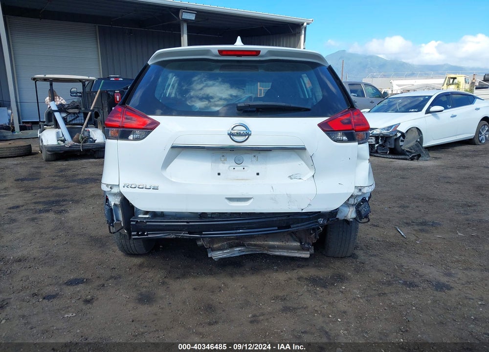 2017 NISSAN ROGUE S VIN: 5N1AT2MT0HC859784