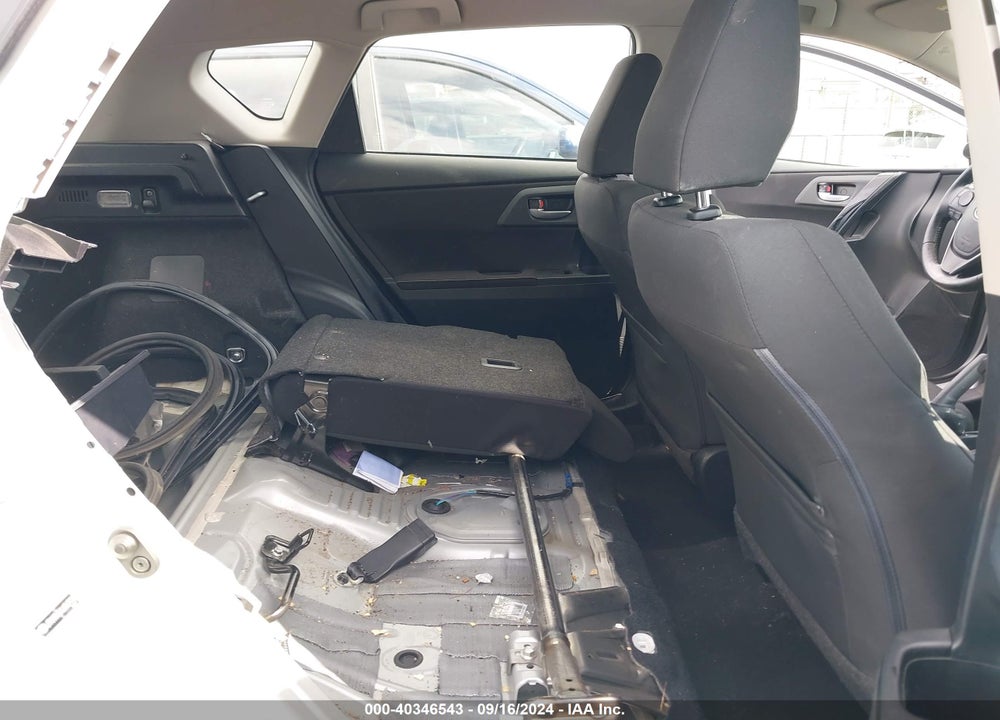 2018 TOYOTA COROLLA IM VIN: JTNKARJE4JJ567176