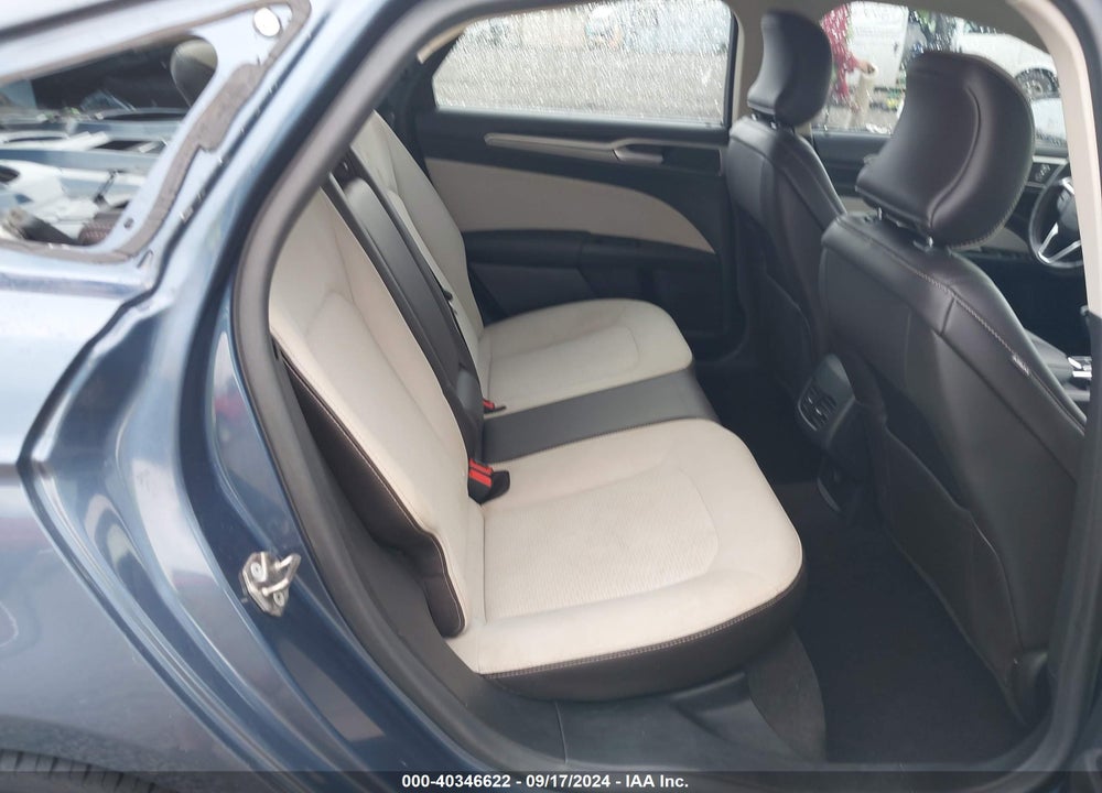 2019 FORD FUSION VIN: 3FA6P0HD2KR179230
