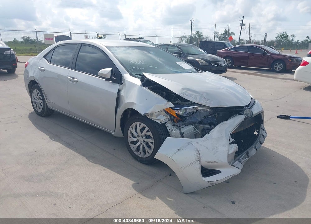 2017 TOYOTA COROLLA LE VIN: 5YFBURHEXHP605484