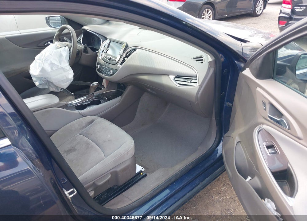 2017 CHEVROLET MALIBU VIN: 1G1ZE5ST4HF267074