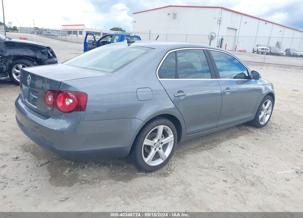 2008 VOLKSWAGEN JETTA SE/SEL VIN: 3VWRM71KX8M057316