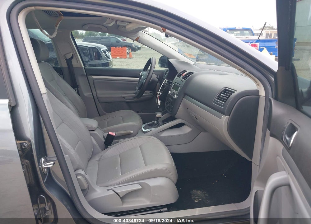 2008 VOLKSWAGEN JETTA SE/SEL VIN: 3VWRM71KX8M057316