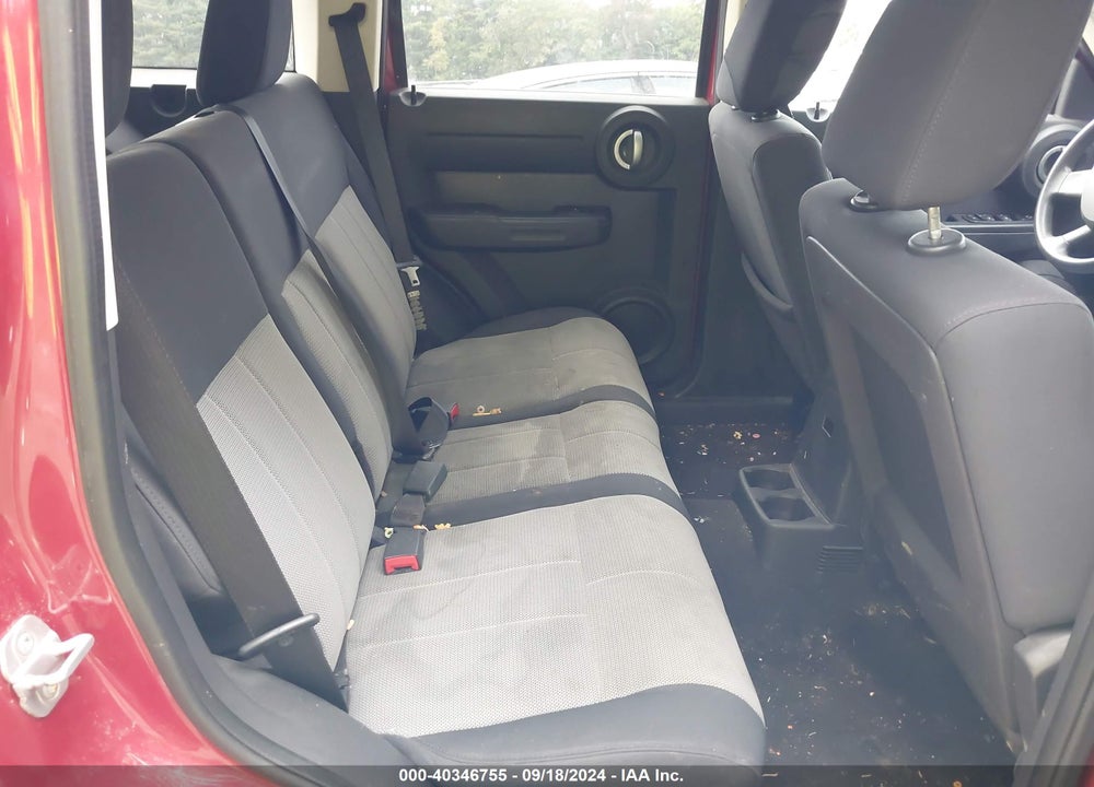 2007 DODGE NITRO SXT VIN: 1D8GU28K57W589401