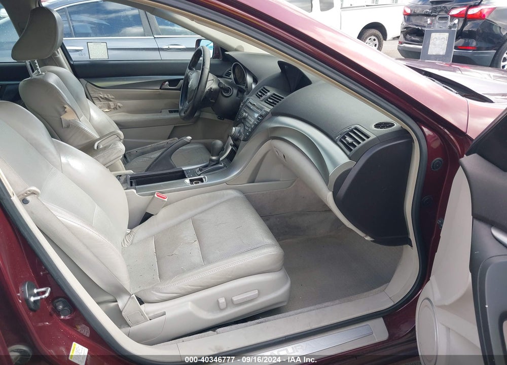 2010 ACURA TL 3.5 VIN: 19UUA8F55AA015851