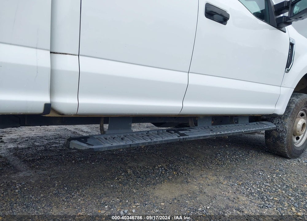 2017 FORD F-250 XL VIN: 1FT7X2B62HEB86050