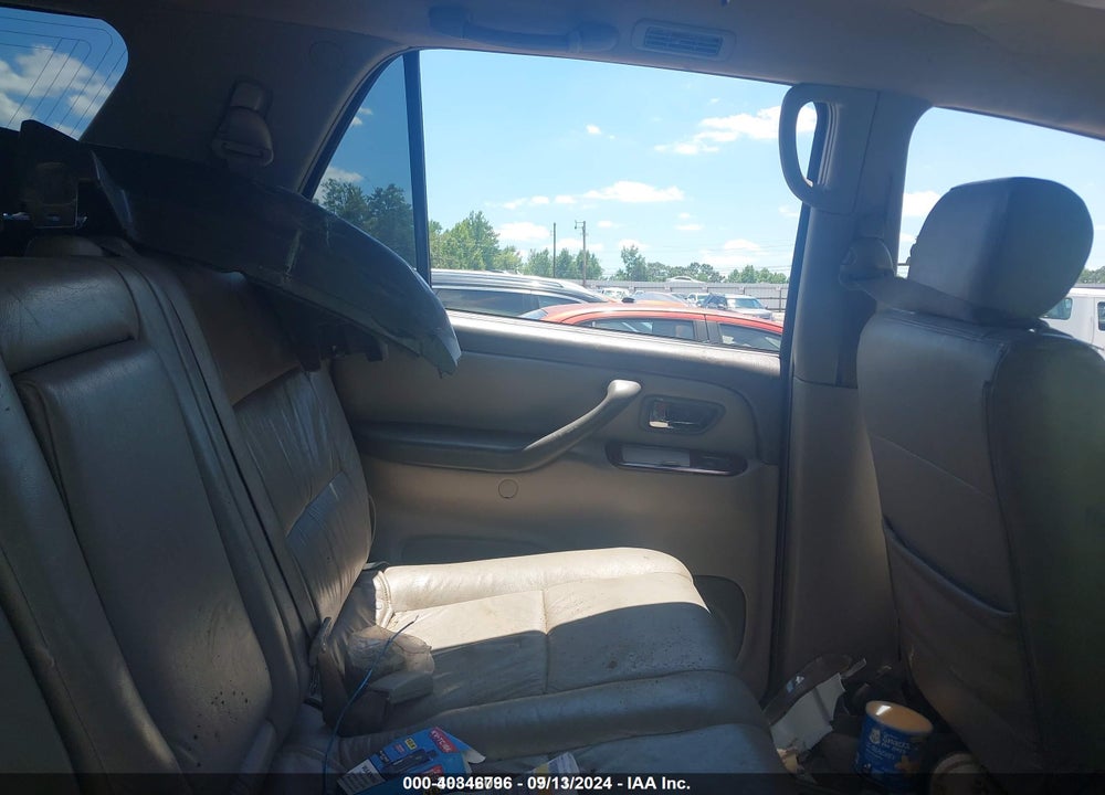 2005 TOYOTA SEQUOIA SR5 V8 VIN: 5TDZT34A85S258788
