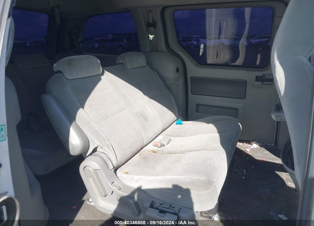 2004 FORD FREESTAR SE VIN: 2FMZA51684BA50293
