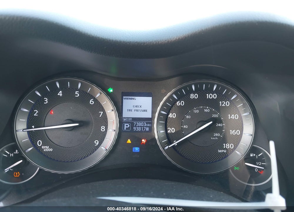 2017 INFINITI Q70 3.7 VIN: JN1BY1AP5HM740122