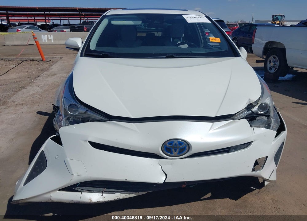 2018 TOYOTA PRIUS THREE VIN: JTDKARFU3J3058592
