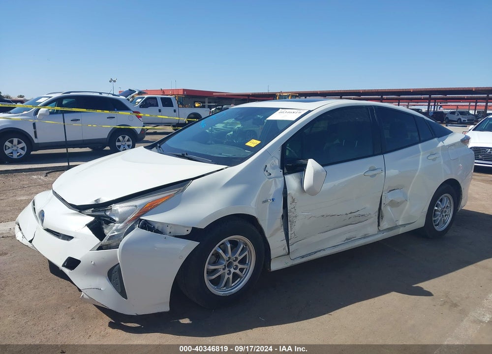 2018 TOYOTA PRIUS THREE VIN: JTDKARFU3J3058592