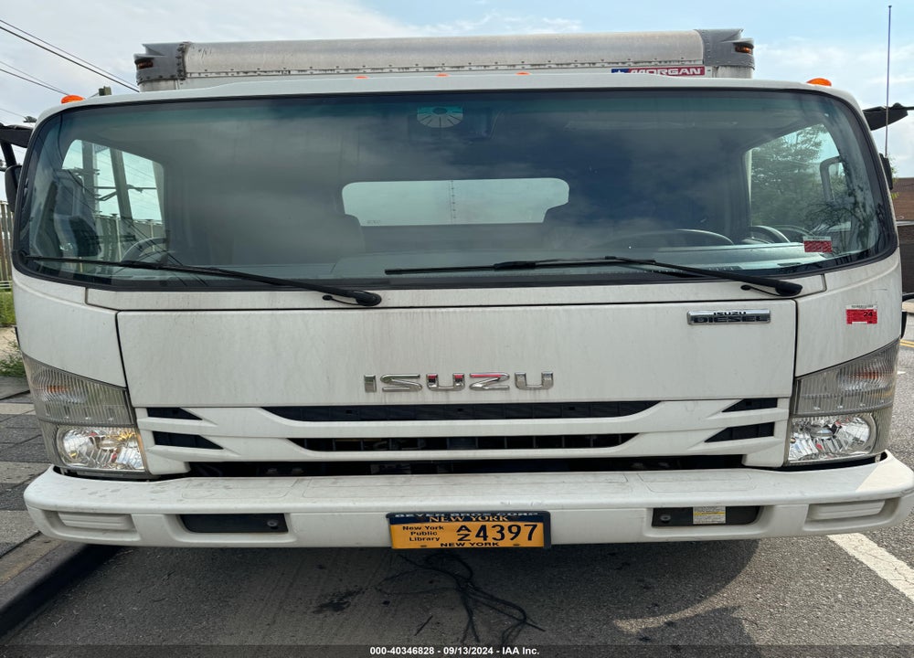 2017 ISUZU NRR DSL REG AT VIN: JALE5W161H7303755