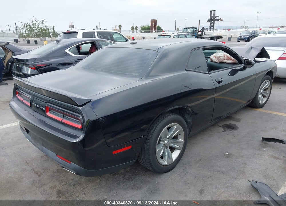 2019 DODGE CHALLENGER SXT VIN: 2C3CDZAG0KH687632