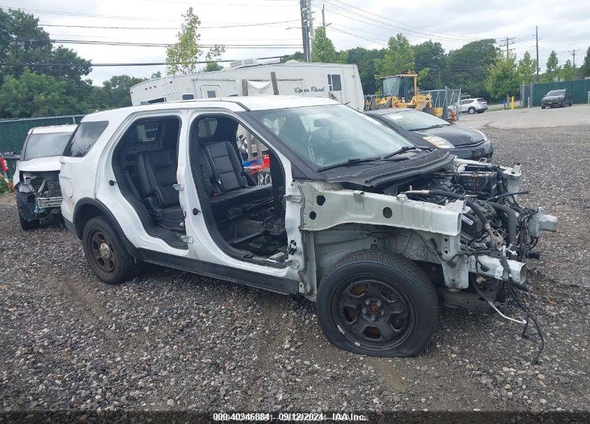 2018 FORD POLICE INTERCEPTOR UTILITY VIN: 1FM5K8AR6JGC43151