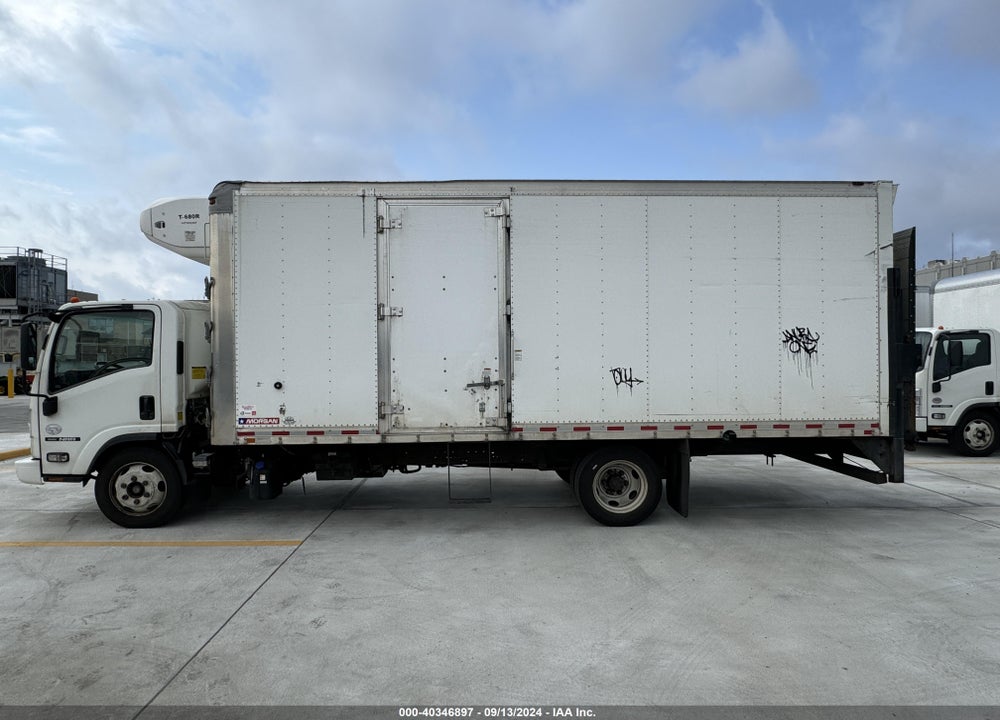 2017 ISUZU NRR DSL REG AT VIN: JALE5W162H7303800