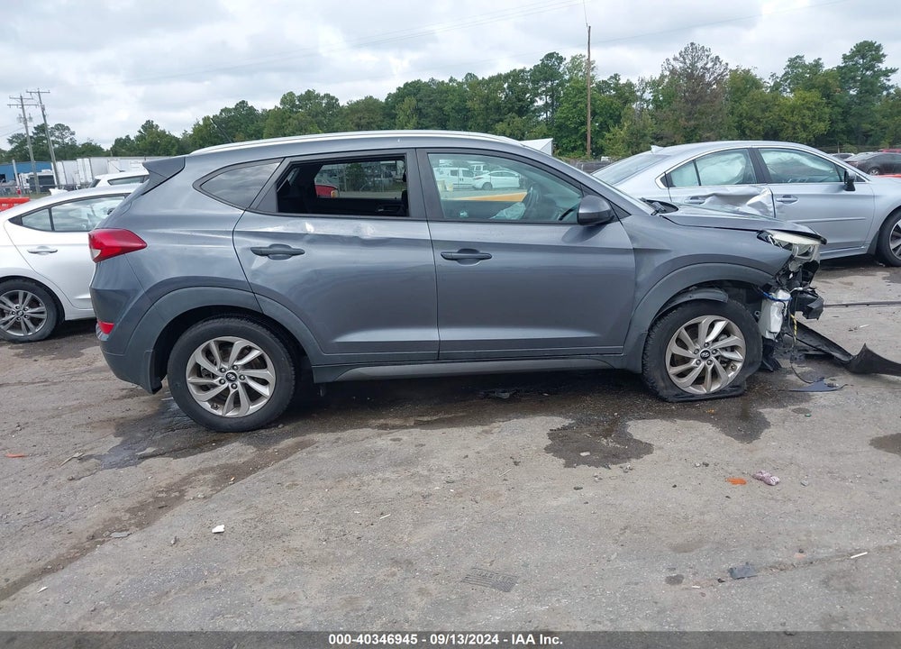 2016 HYUNDAI TUCSON SE VIN: KM8J3CA49GU037030