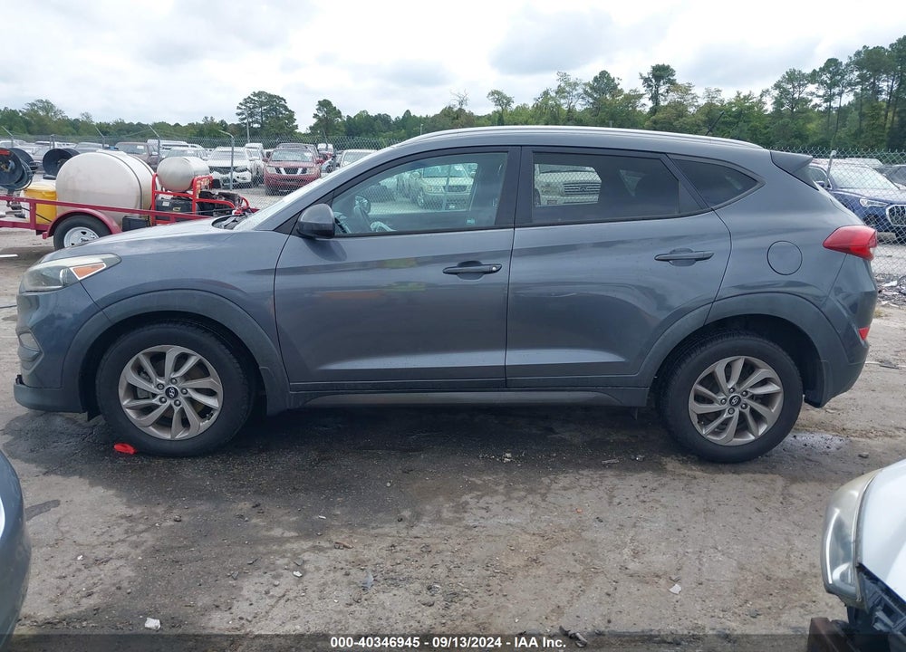 2016 HYUNDAI TUCSON SE VIN: KM8J3CA49GU037030