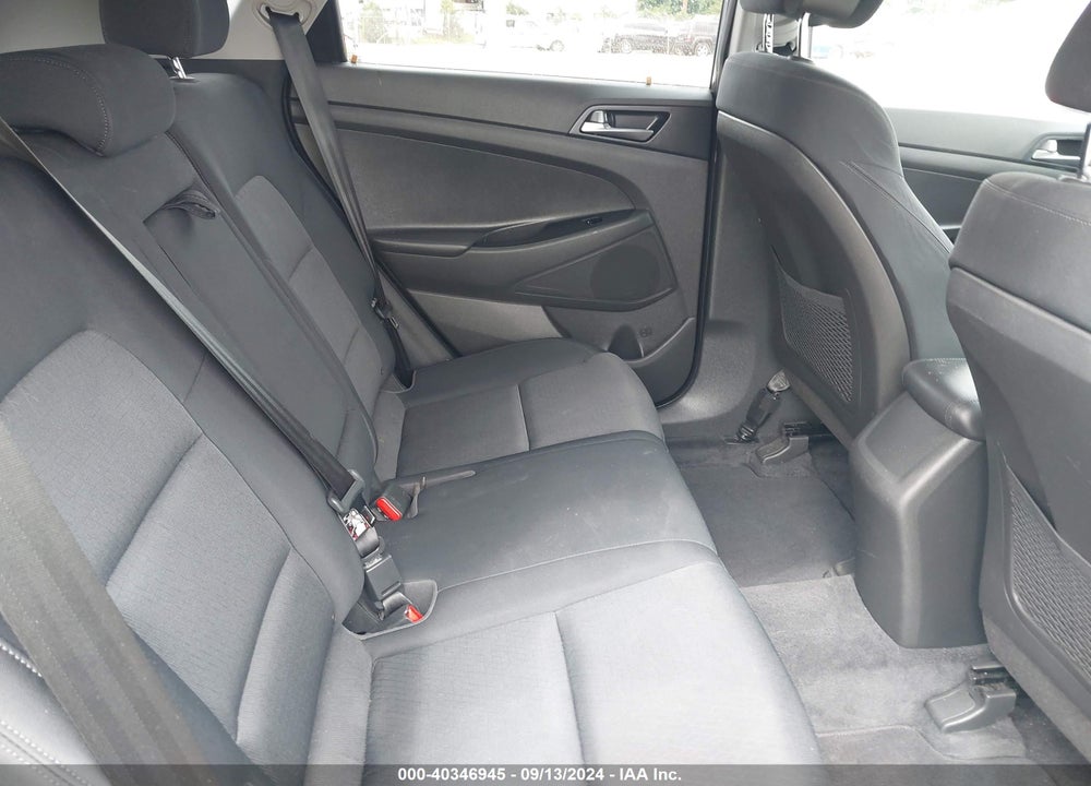 2016 HYUNDAI TUCSON SE VIN: KM8J3CA49GU037030