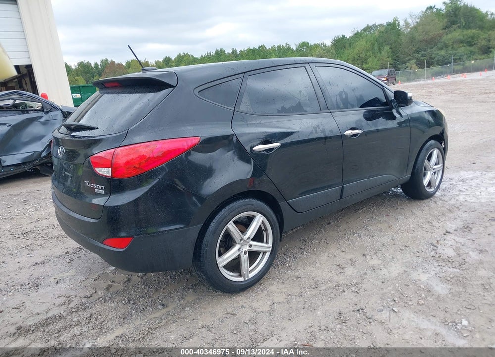 2013 HYUNDAI TUCSON LIMITED VIN: KM8JU3AC2DU634312
