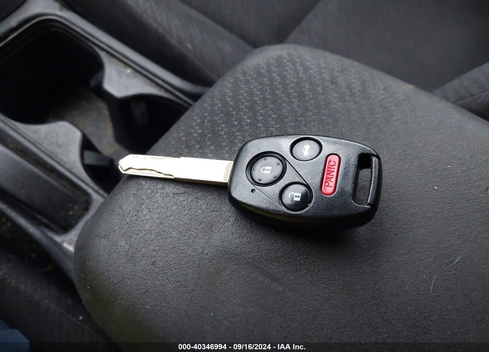2013 HONDA CIVIC LX VIN: 19XFB2F57DE029348