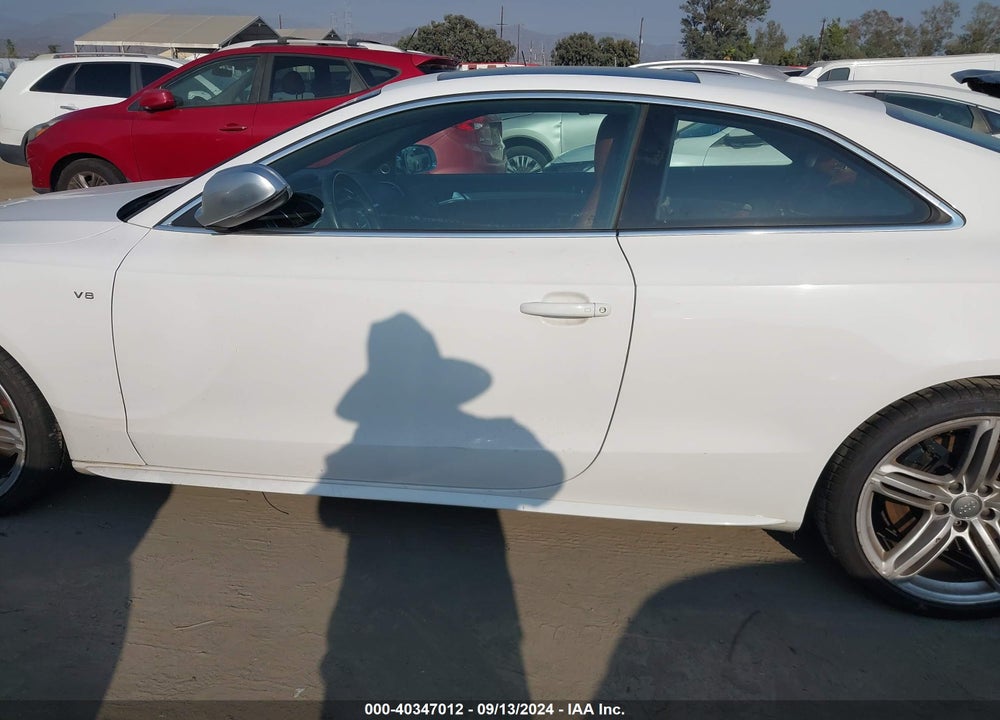 2010 AUDI S5 4.2 PREMIUM PLUS VIN: WAUVVAFR7AA017213