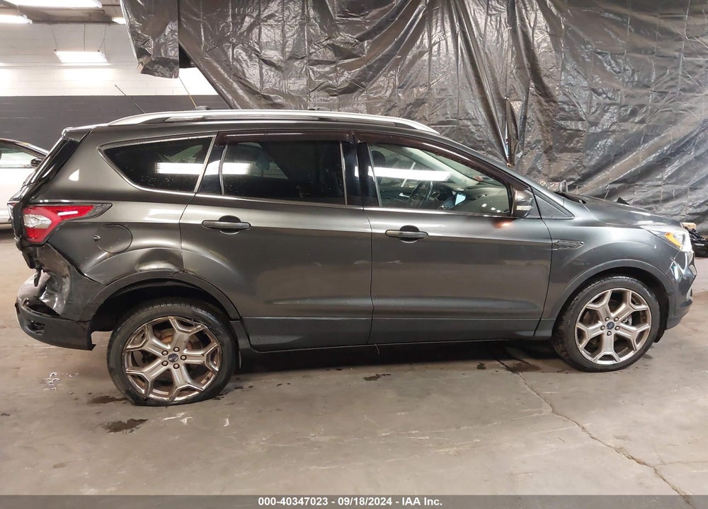 2017 FORD ESCAPE TITANIUM VIN: 1FMCU9J95HUA63615
