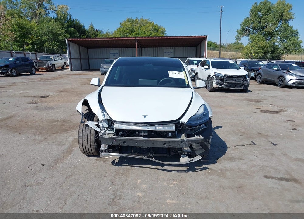 2021 TESLA MODEL Y LONG RANGE DUAL MOTOR ALL-WHEEL DRIVE VIN: 5YJYGDEE2MF097784