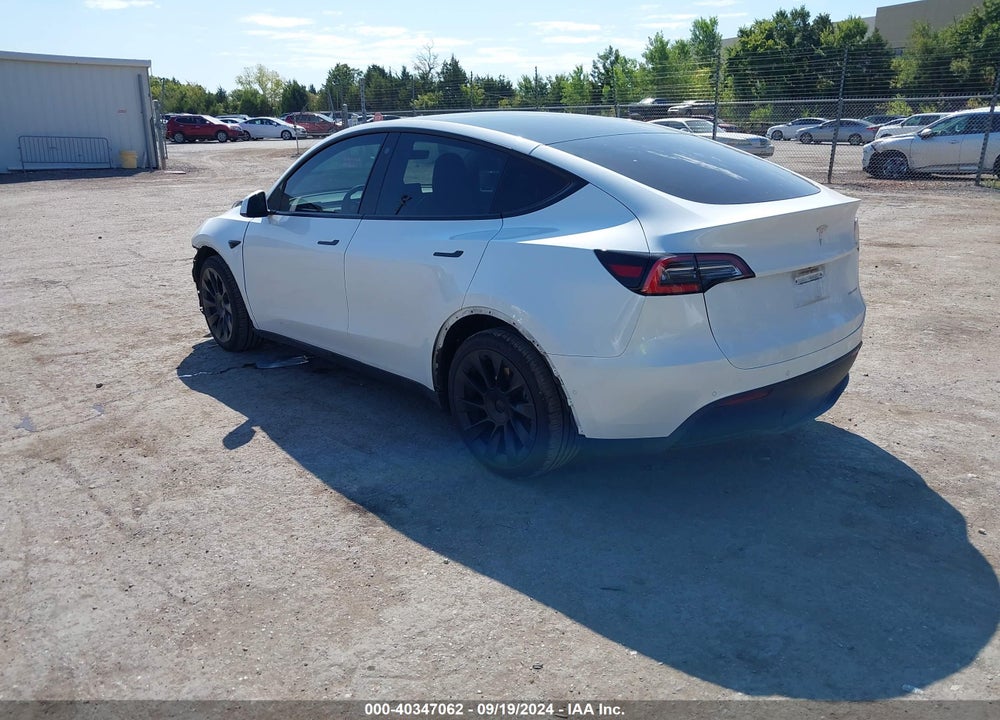 2021 TESLA MODEL Y LONG RANGE DUAL MOTOR ALL-WHEEL DRIVE VIN: 5YJYGDEE2MF097784