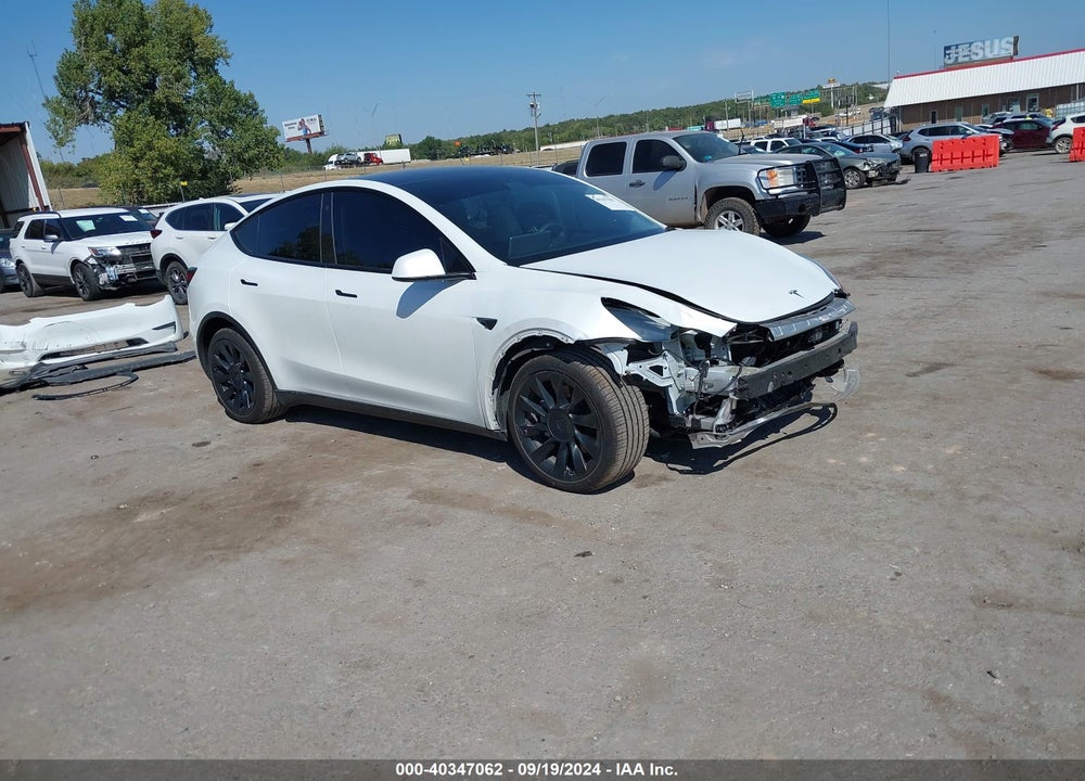 2021 TESLA MODEL Y LONG RANGE DUAL MOTOR ALL-WHEEL DRIVE VIN: 5YJYGDEE2MF097784