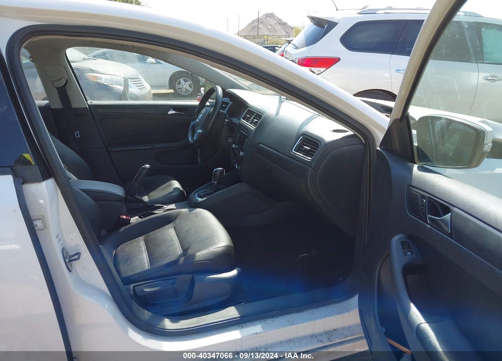 2012 VOLKSWAGEN JETTA 2.5L SE VIN: 3VWDP7AJ2CM006779