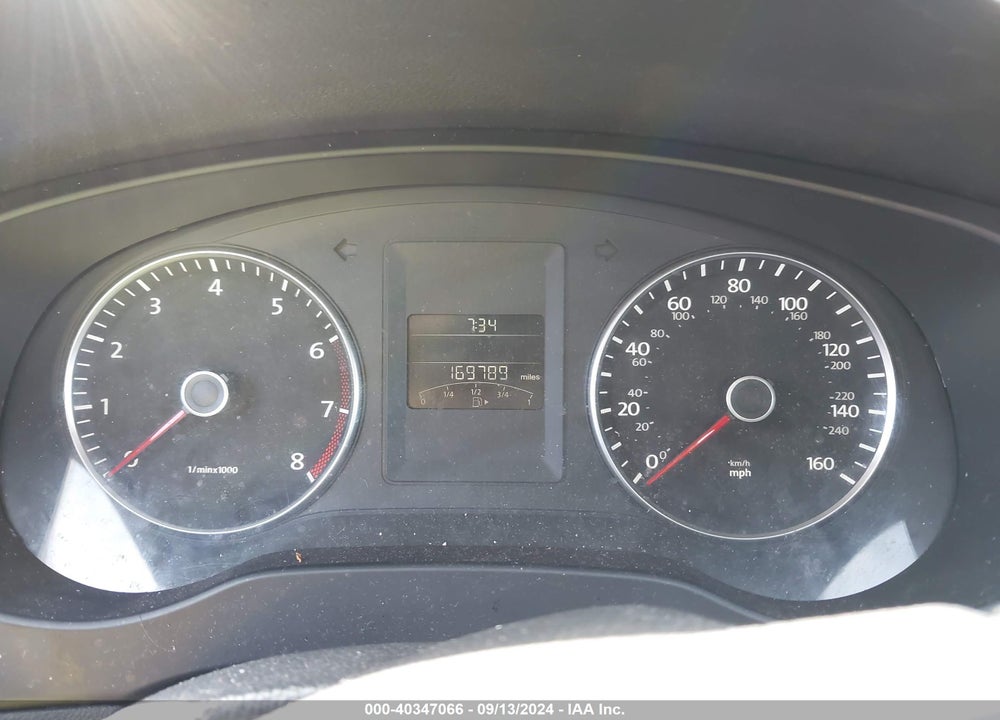 2012 VOLKSWAGEN JETTA 2.5L SE VIN: 3VWDP7AJ2CM006779