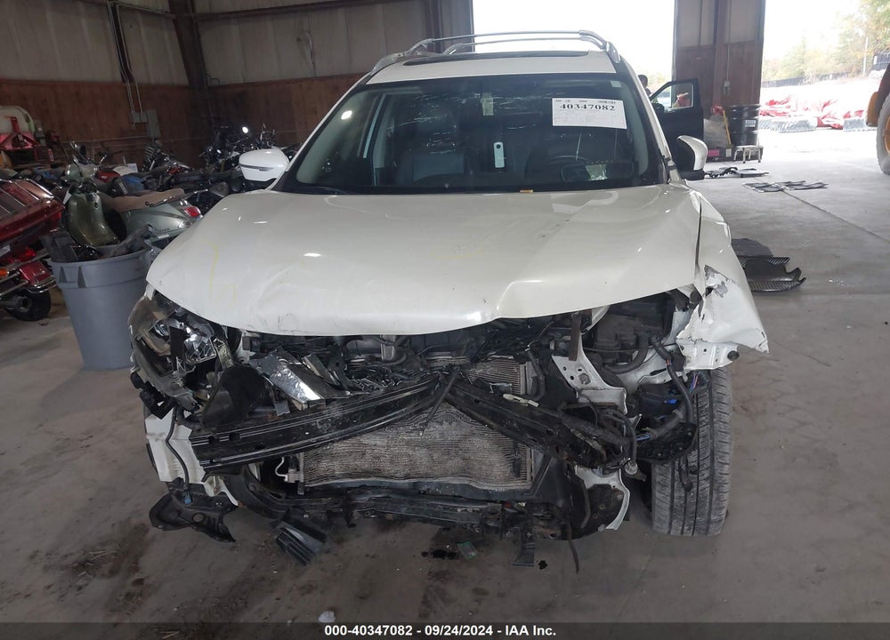 2015 NISSAN ROGUE SL VIN: 5N1AT2MV4FC807833