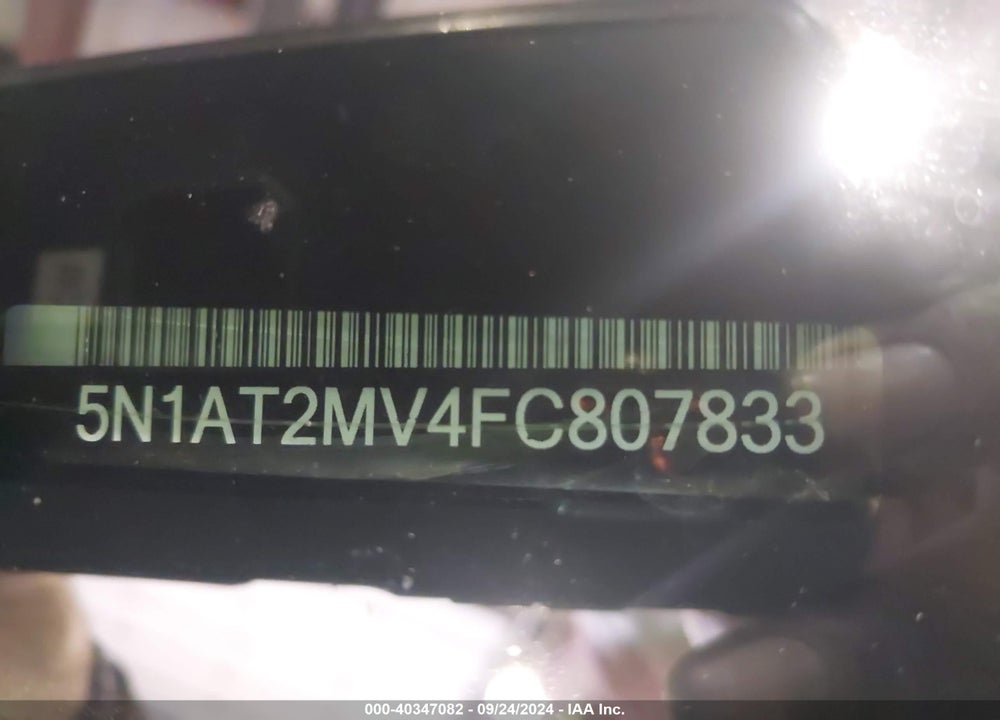 2015 NISSAN ROGUE SL VIN: 5N1AT2MV4FC807833