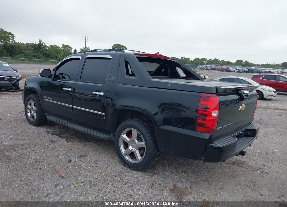 2013 CHEVROLET AVALANCHE LTZ VIN: 3GNTKGE77DG331852