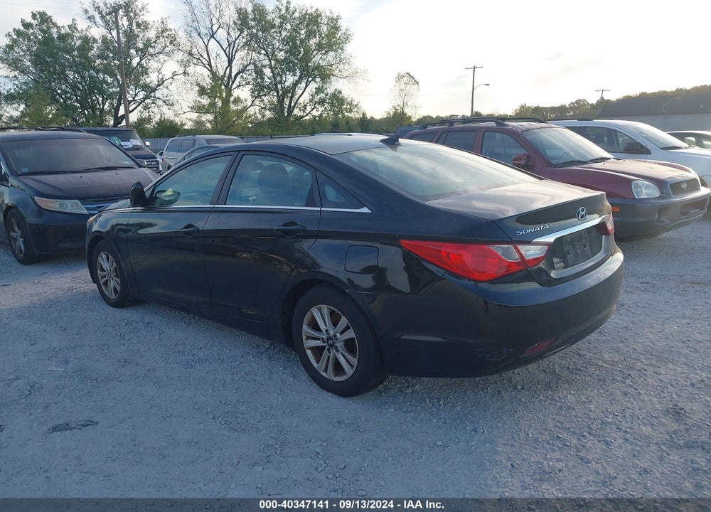 2013 HYUNDAI SONATA GLS VIN: 5NPEB4AC0DH667868