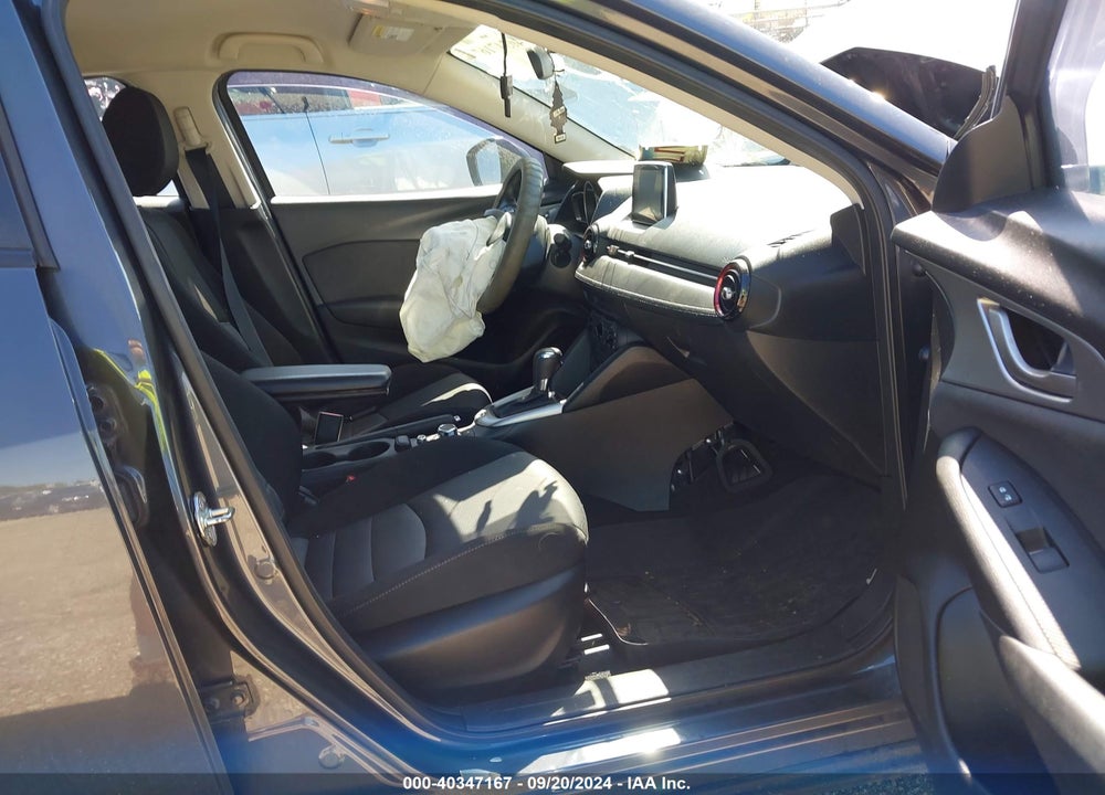 2017 MAZDA CX-3 SPORT VIN: JM1DKFB73H0165982