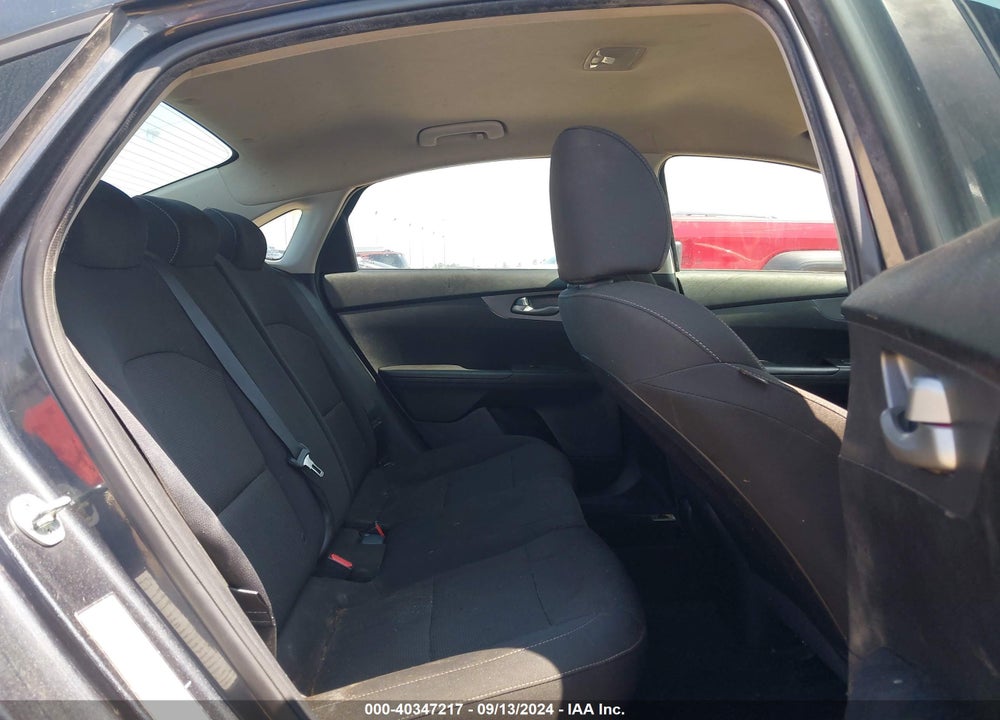 2019 KIA FORTE VIN: 3KPF24AD3KE033100