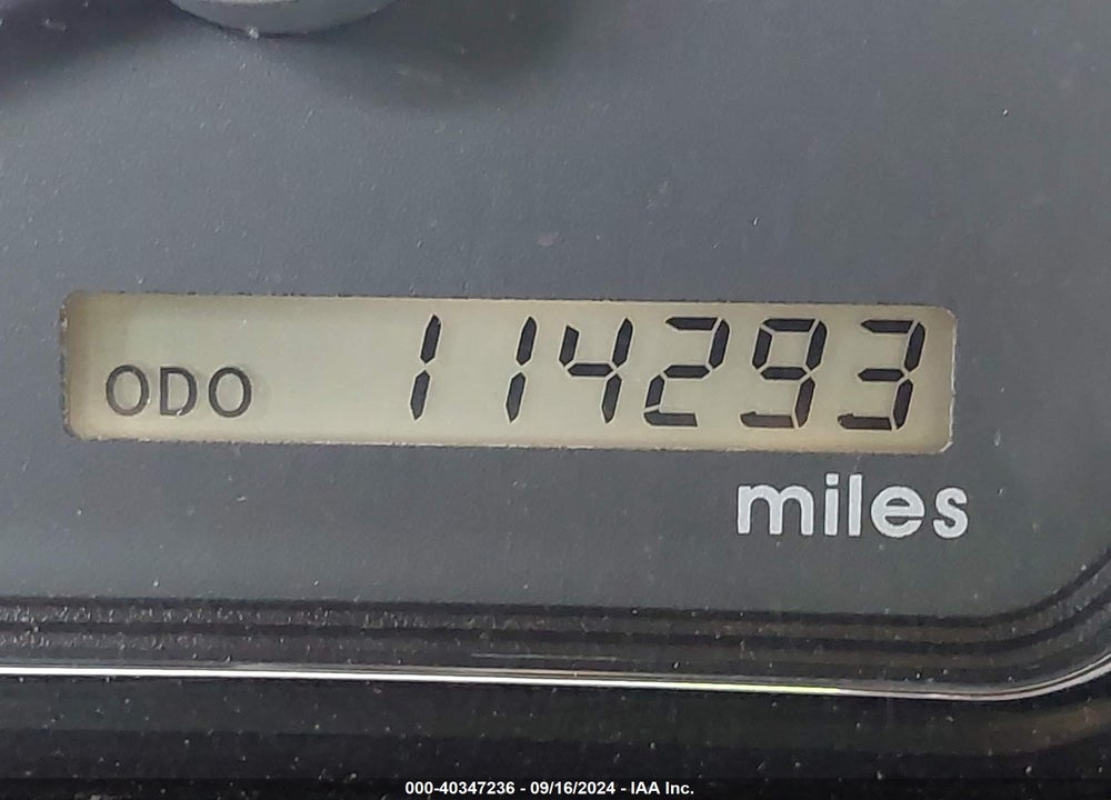 2011 MITSUBISHI ENDEAVOR VIN: 4A4JN2AS8BE036020