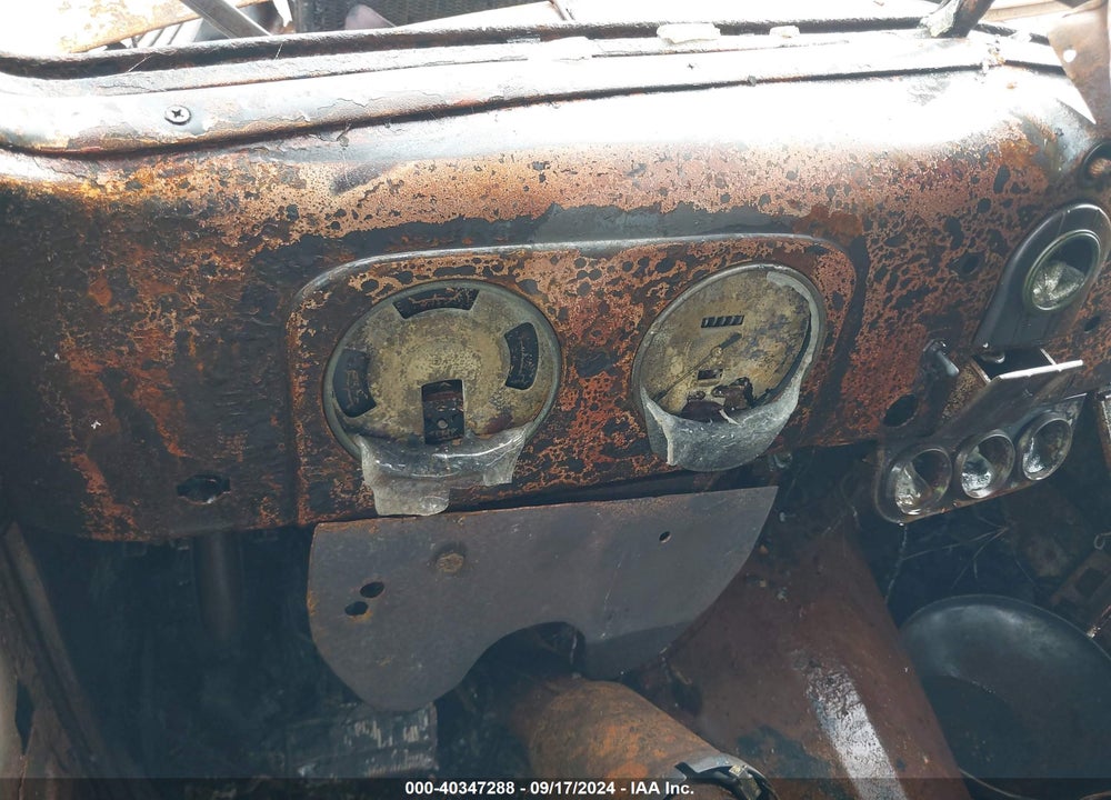 1937 FORD 2 DOOR COUPE VIN: 184140630