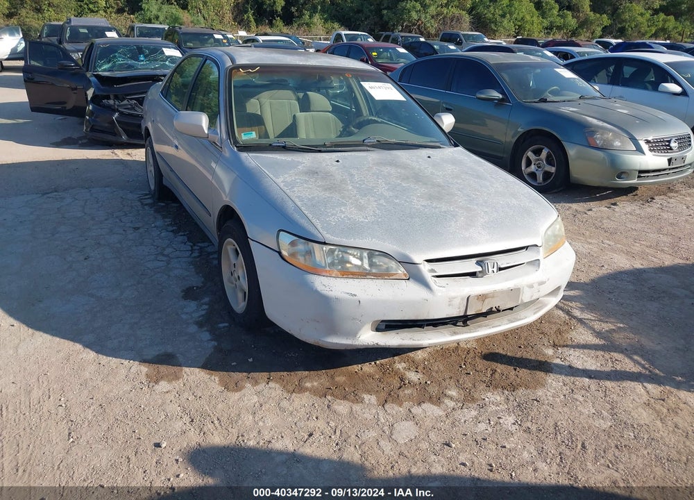 1999 HONDA ACCORD LX VIN: 1HGCG5646XA139569