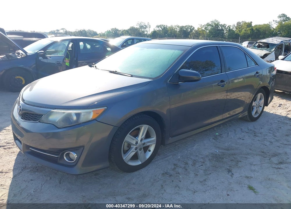 2014 TOYOTA CAMRY SE VIN: 4T1BF1FK9EU341611