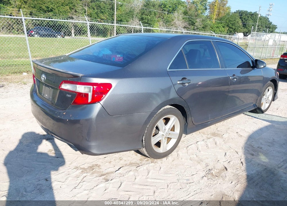 2014 TOYOTA CAMRY SE VIN: 4T1BF1FK9EU341611