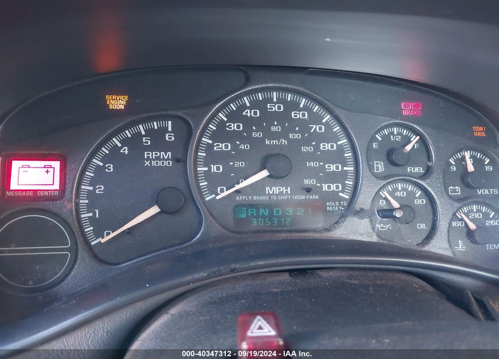 2001 GMC SIERRA 1500 SL VIN: 1GTEC14V11Z302550