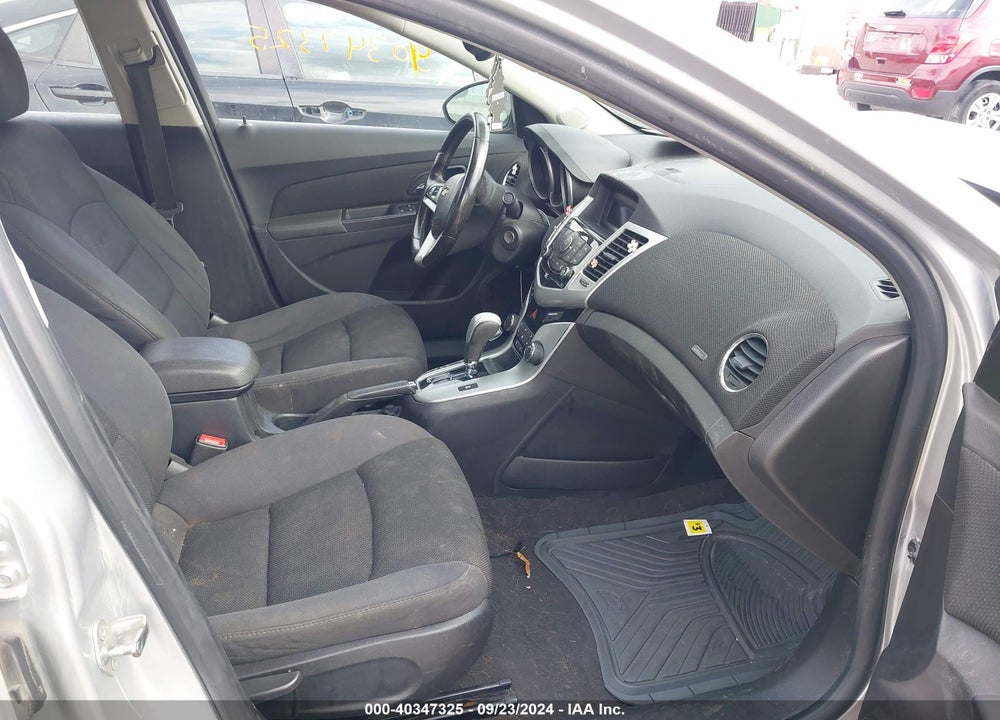 2014 CHEVROLET CRUZE 1LT AUTO VIN: 1G1PC5SB8E7462475
